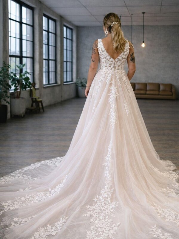Brautkleid_blush_Spitze_Prinzessin Brautkleid_blush_Spitze_Prinzessin