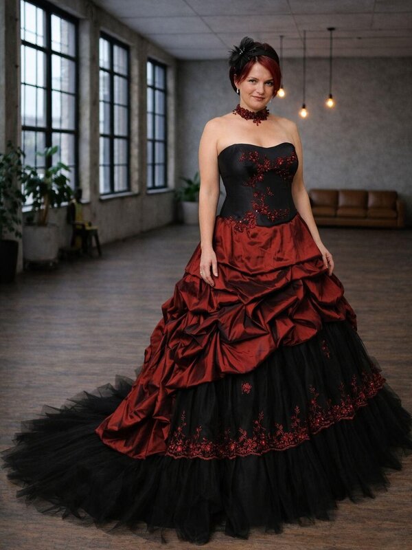curvybraut_Gothic_schwarze_Brautkleider curvybraut_Gothic_schwarze_Brautkleider